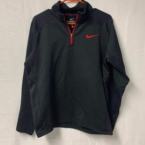 Nike therma-fit half zip - black and red - size medium
